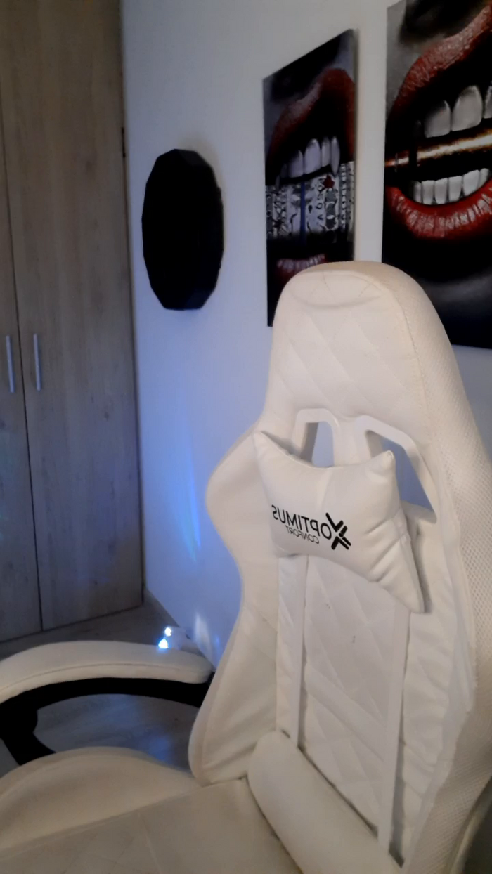 BruunaLove_
