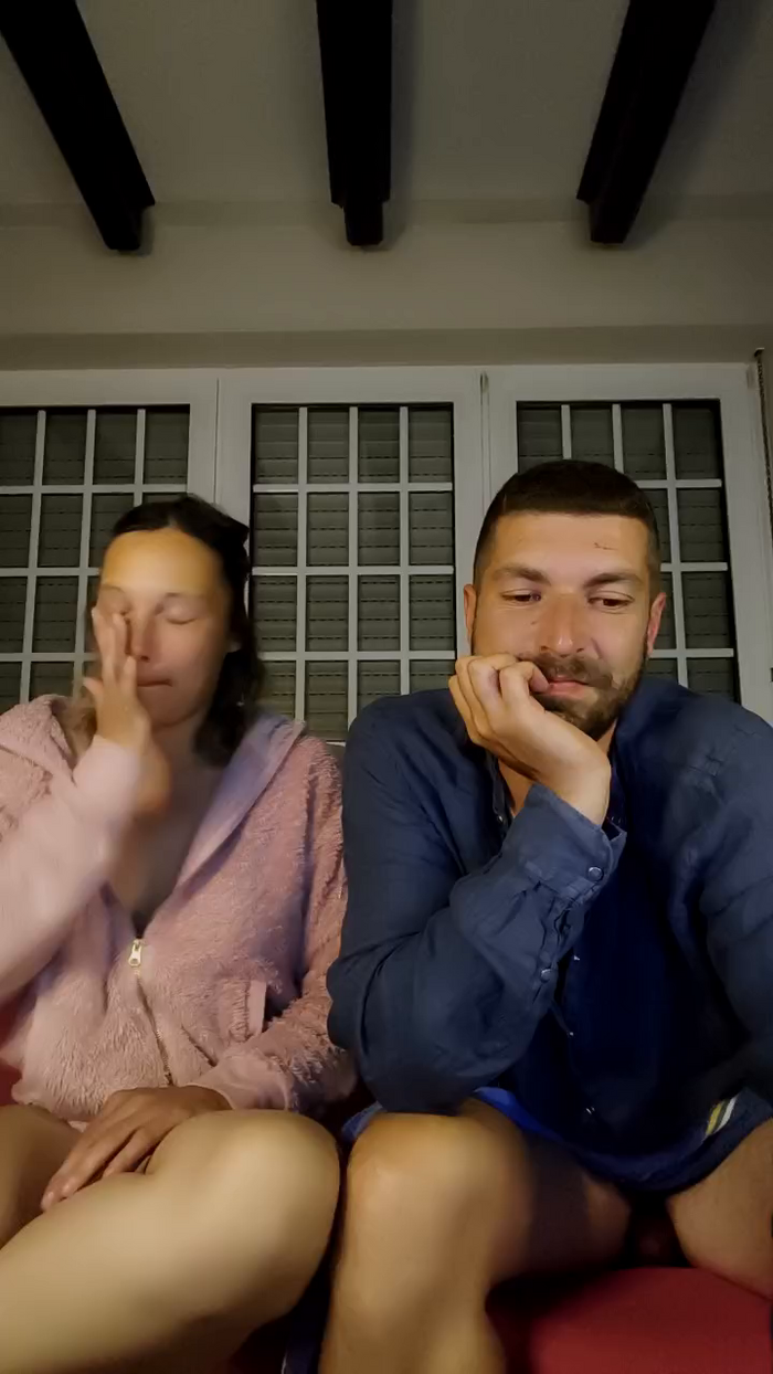 Jeunecouple3227