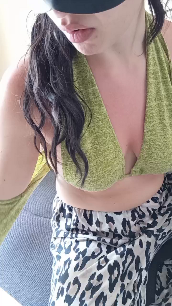 Sexyhotcouple37