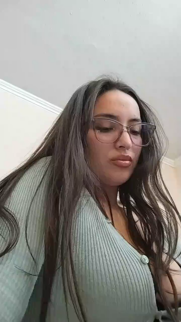 Latinaakita4