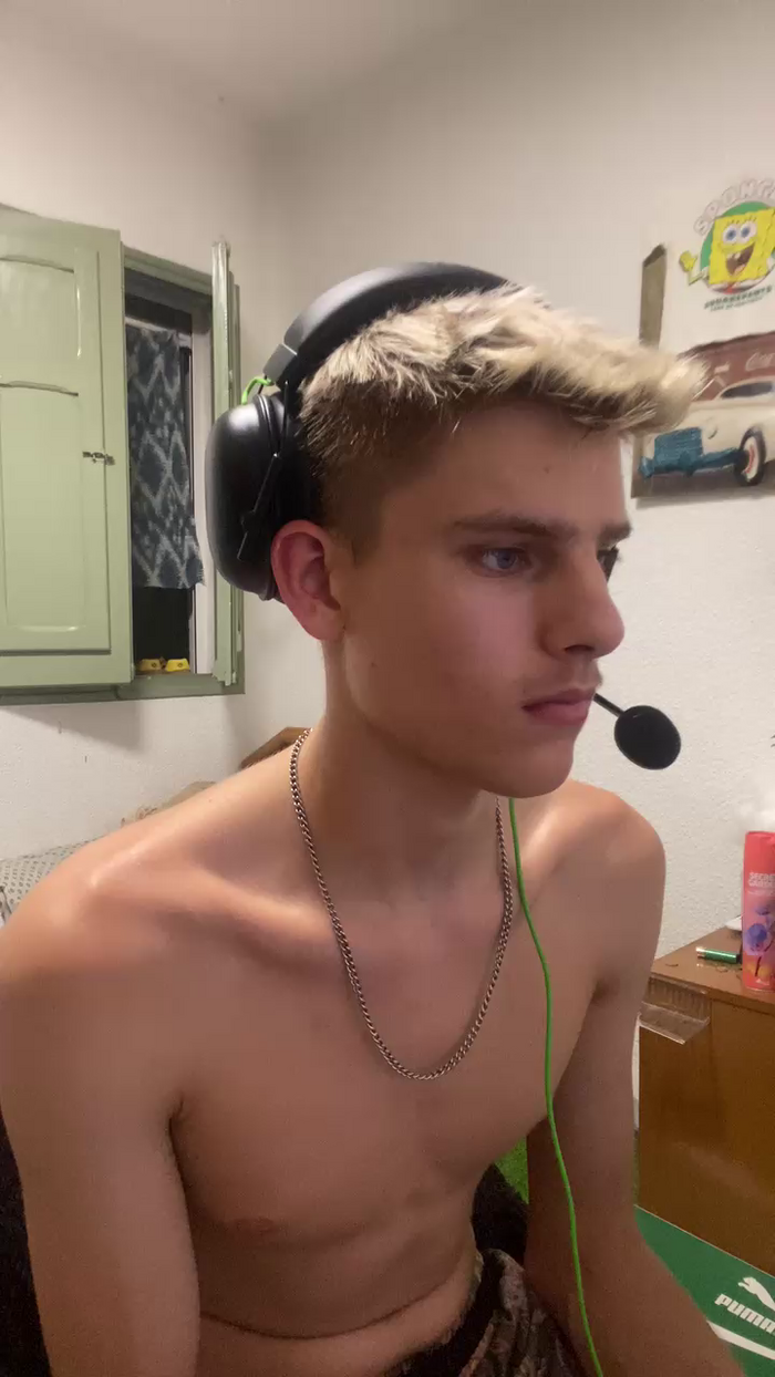 BoyBlondSweet