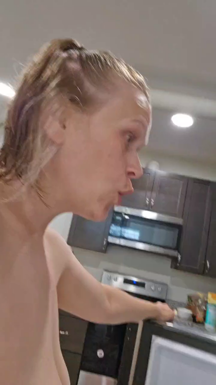 HoneyWolfxoxo