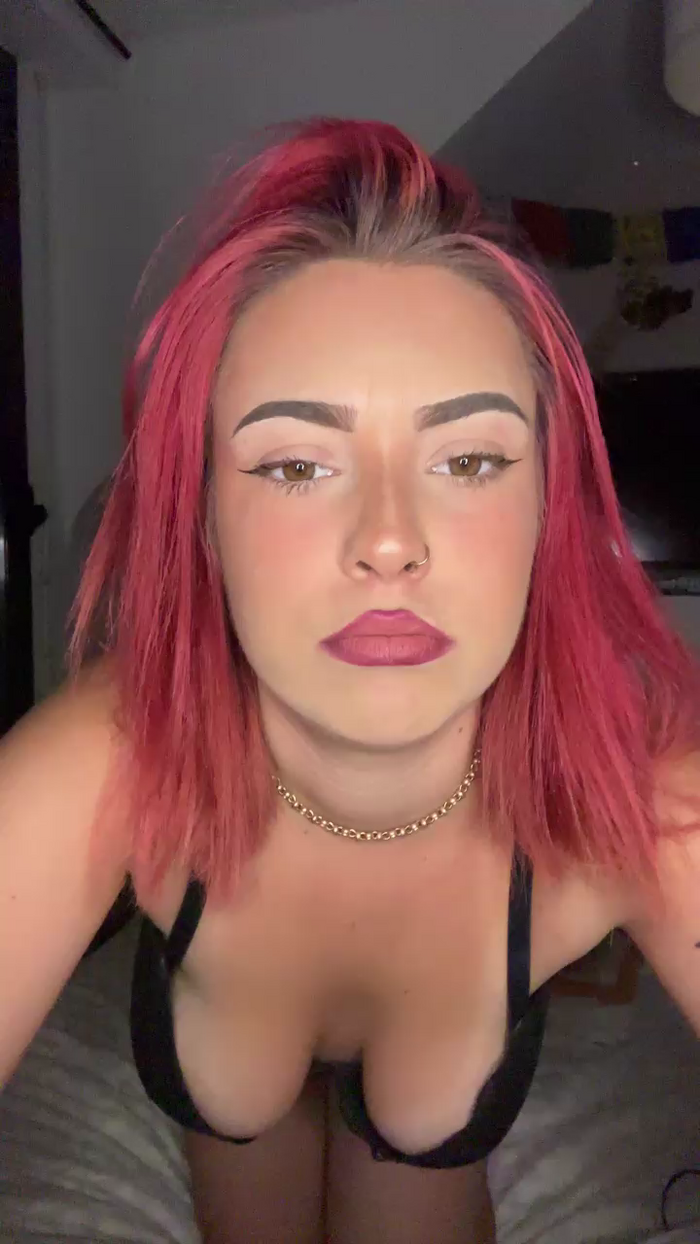 Natasha_vuzi