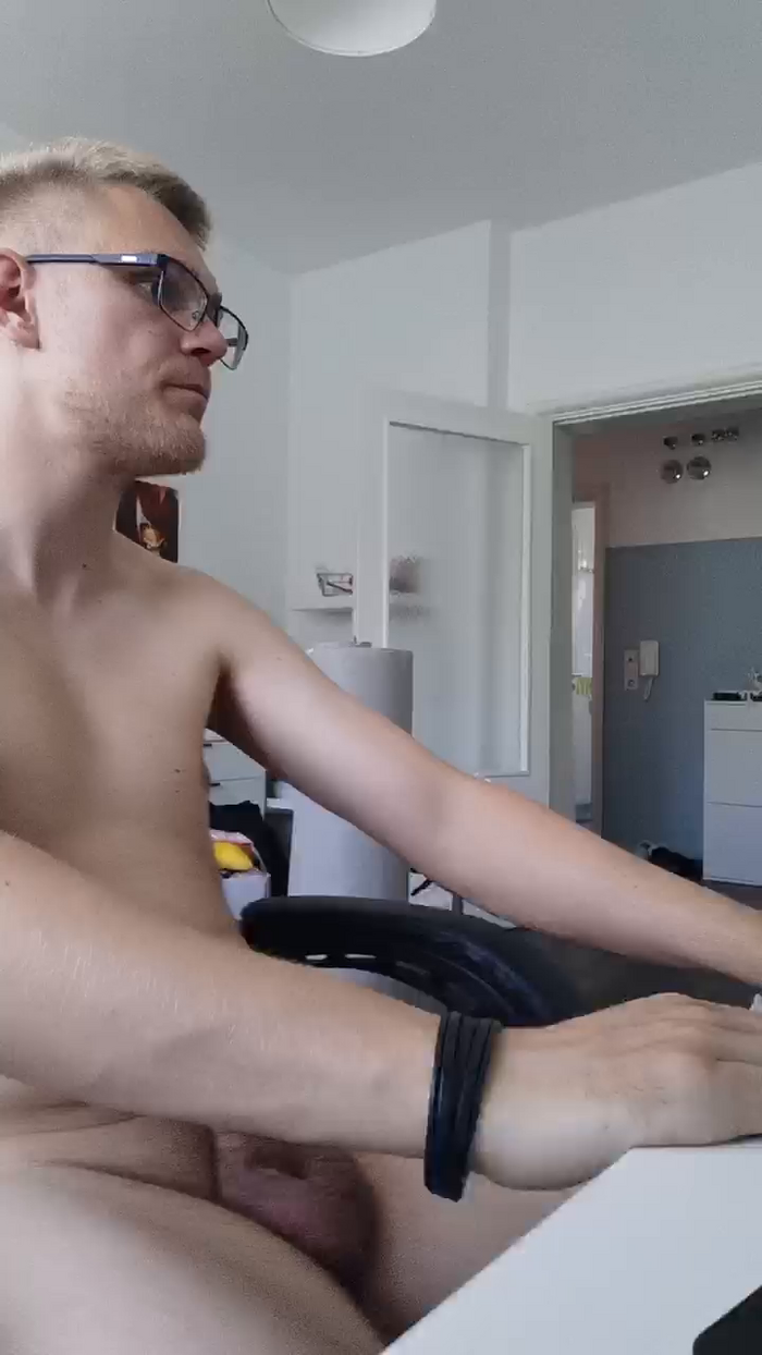 Aleex325