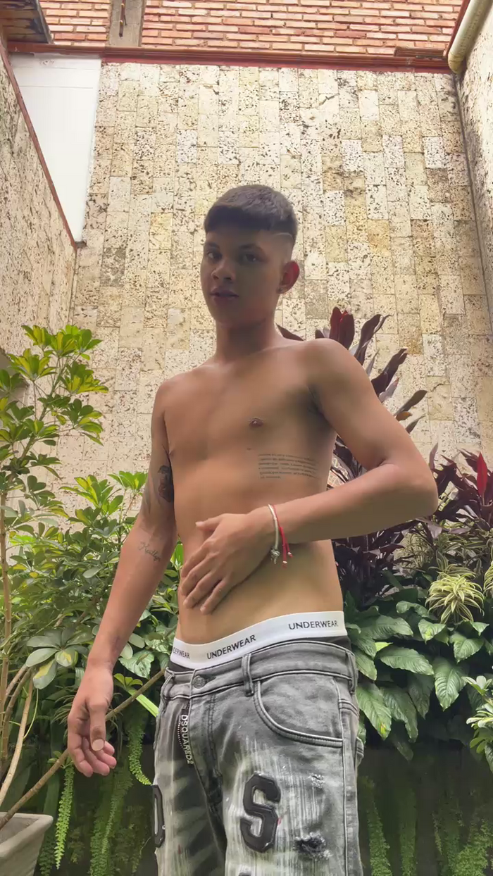NICKY_MAXIMOF