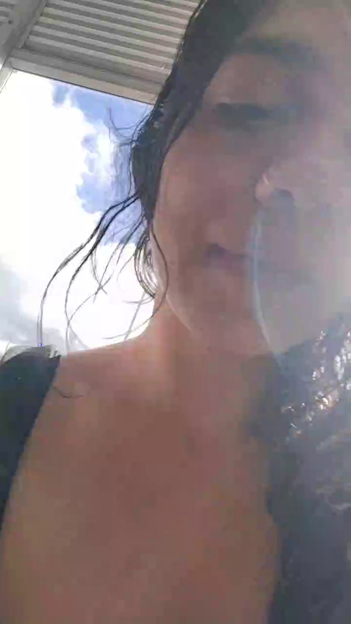 sweet_scarlett_