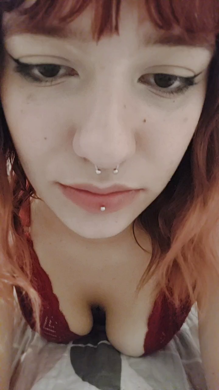 Kitty_Botaa