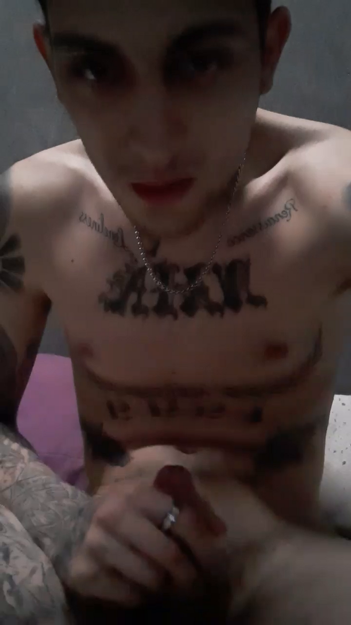Tattooboy_19