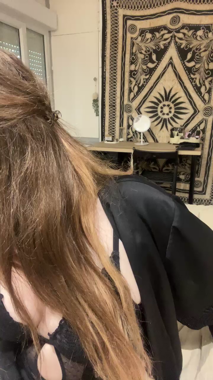 XxElainaxX