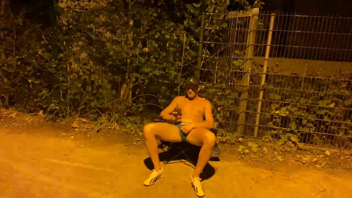 darksecret_Lar