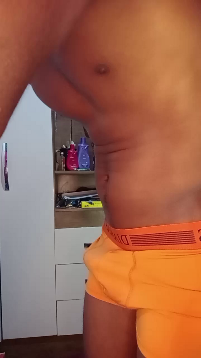 leo_xxj