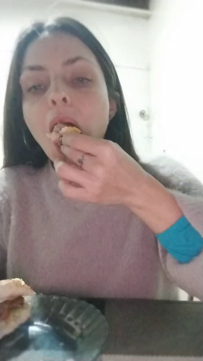 Goldie_Cazacu