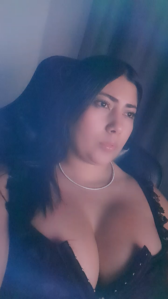 zoe_kimm
