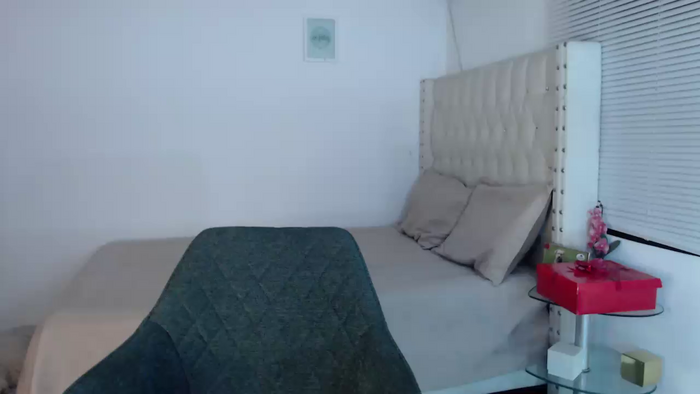 vanessa_hill