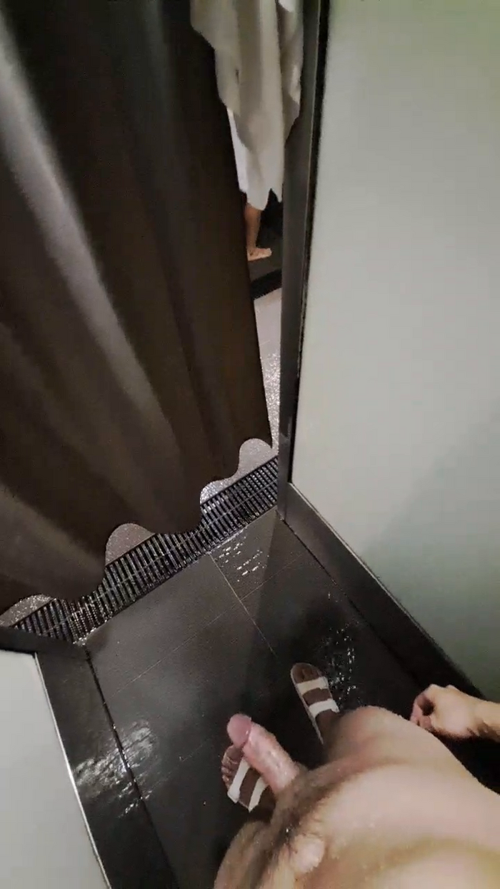 N92328294