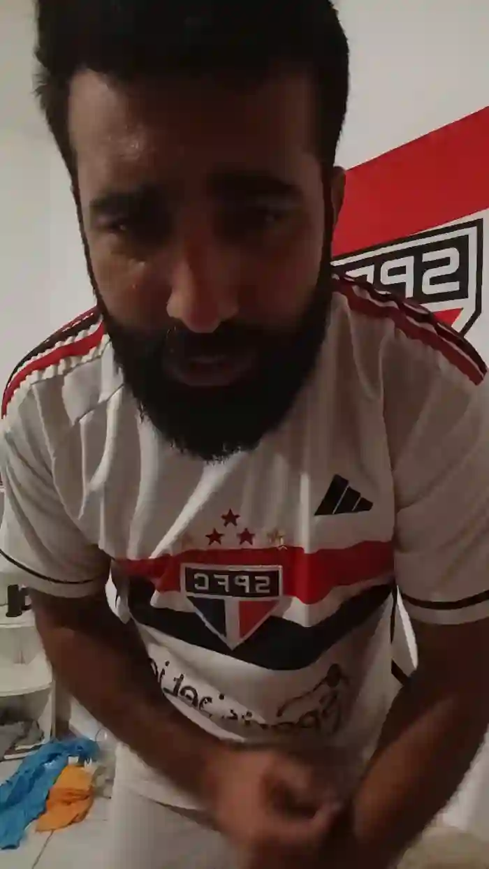 2025/07/05/cam4-aieloucura-05-40-23