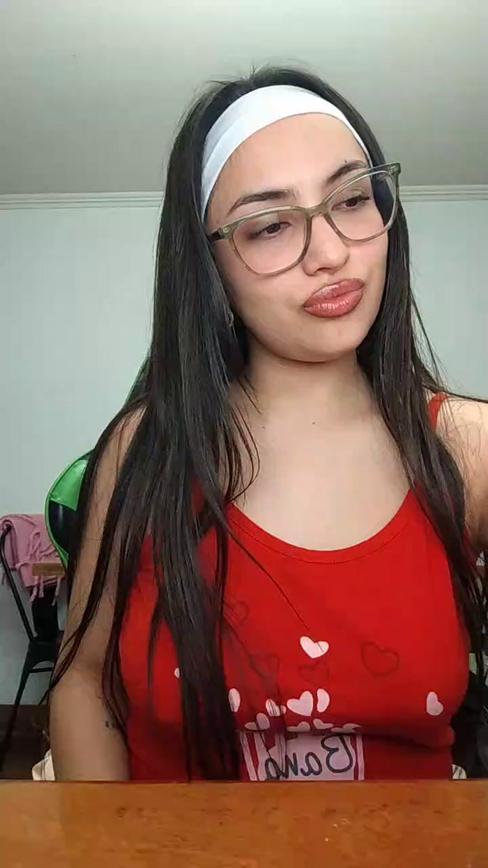 Latinaakita4