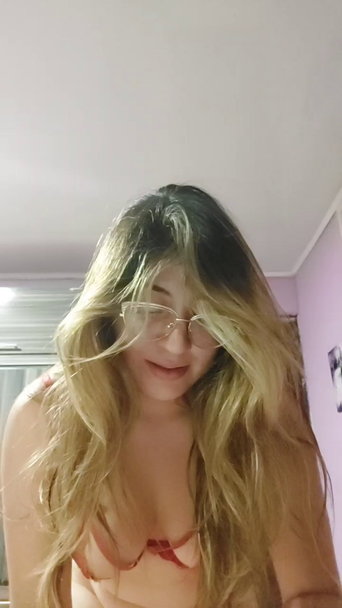 ilonka_Ui