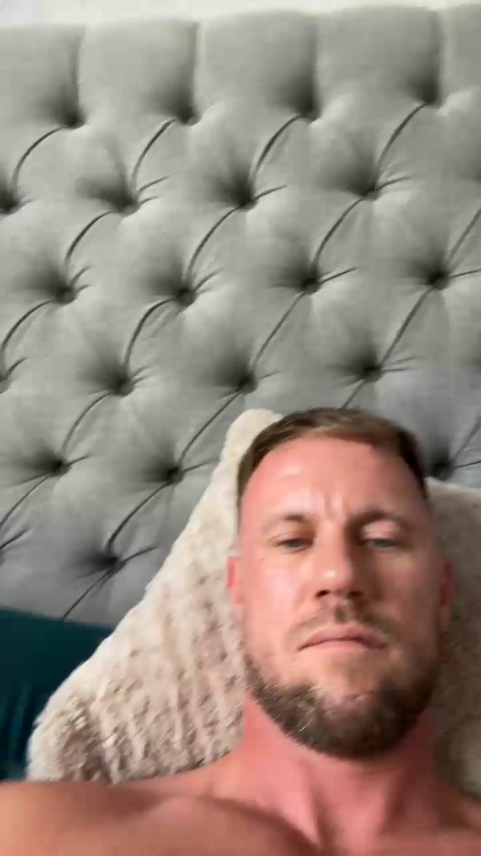 Benjay74