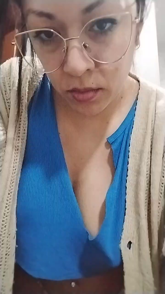 KimK32