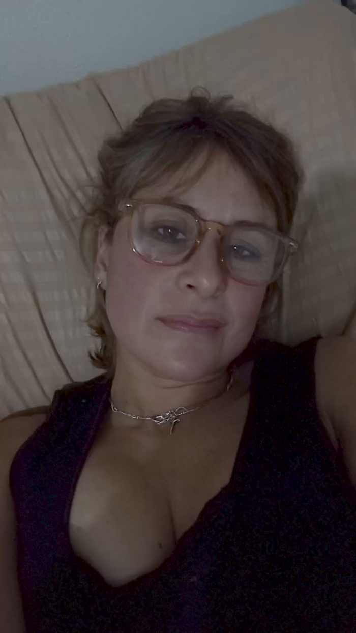 Viviana48A