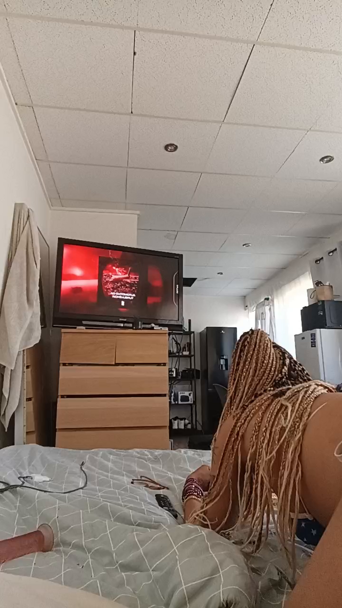 elleblue_sexy