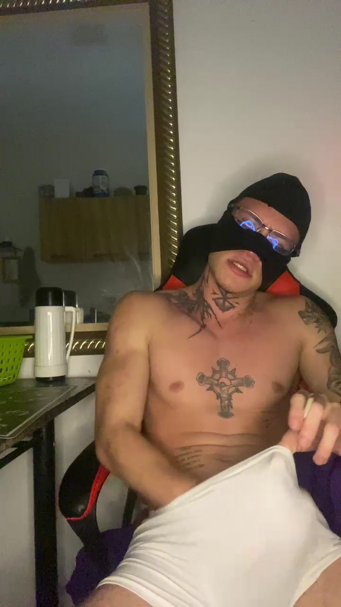 DeviilB0y