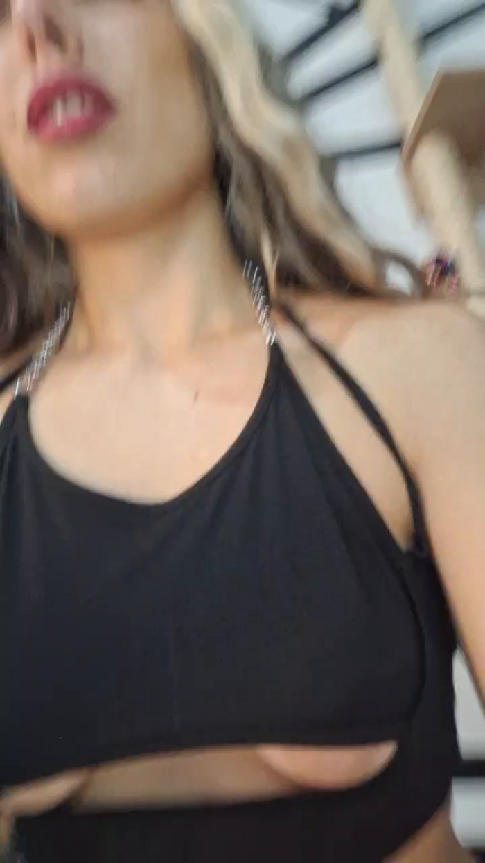 LizzieBlack