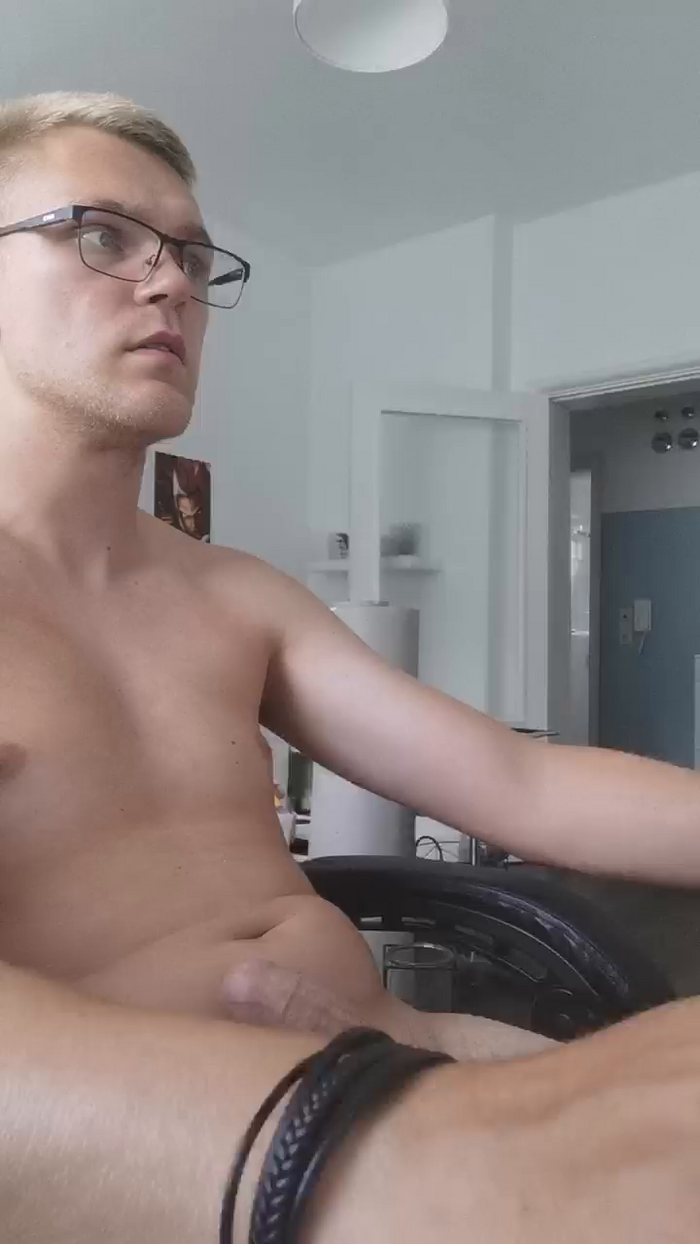 Aleex325