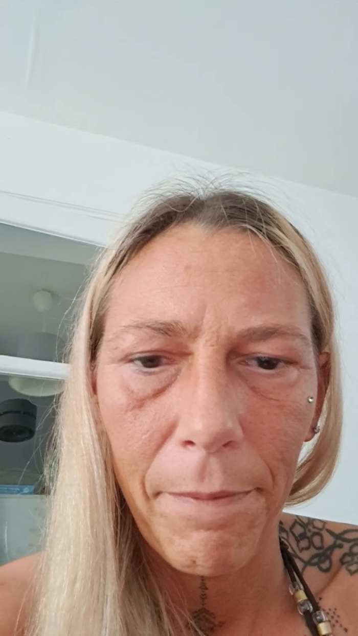 elle26_hot