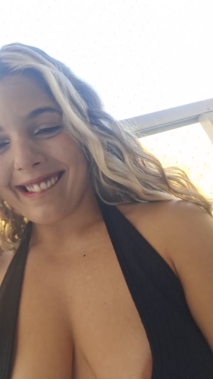 LizzieBlack