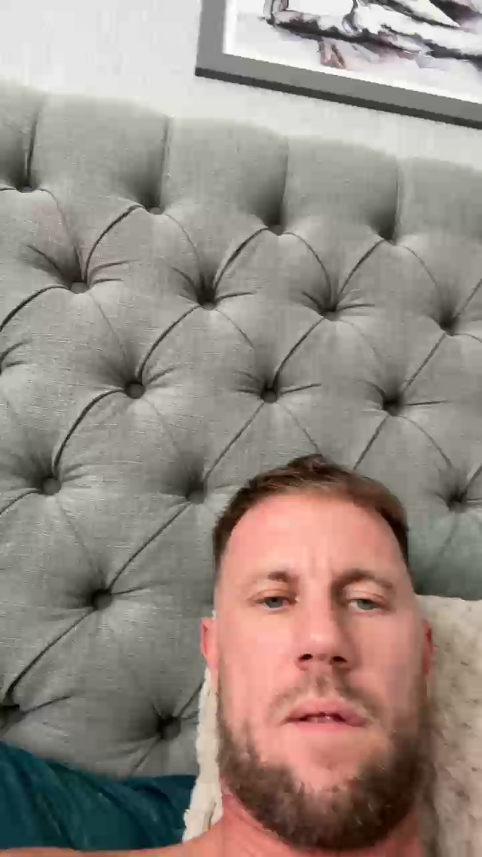 Benjay74