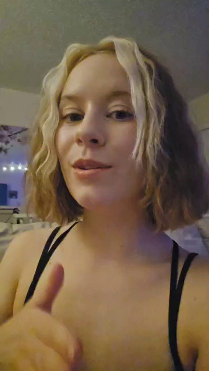 LookingatLizzy