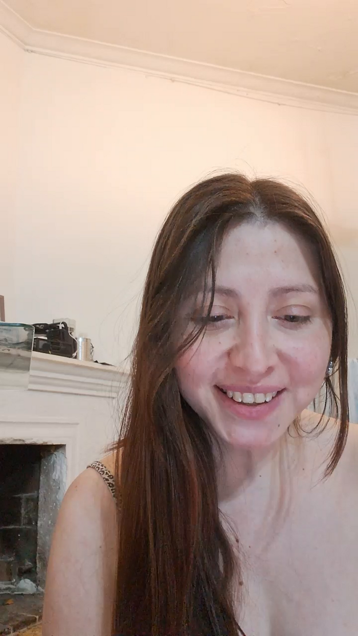 Divahot1
