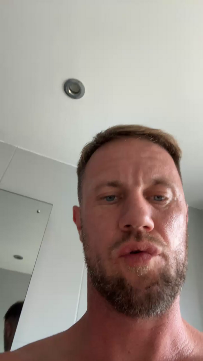 Benjay74