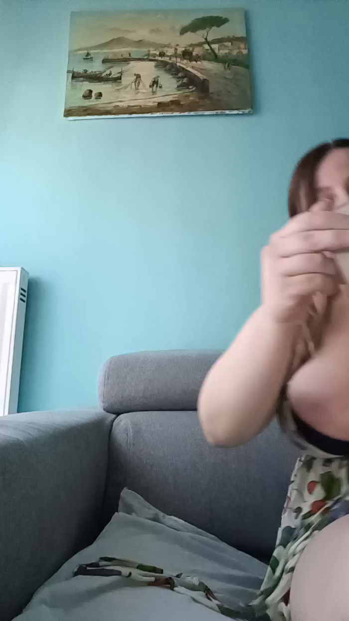 emma96_hot