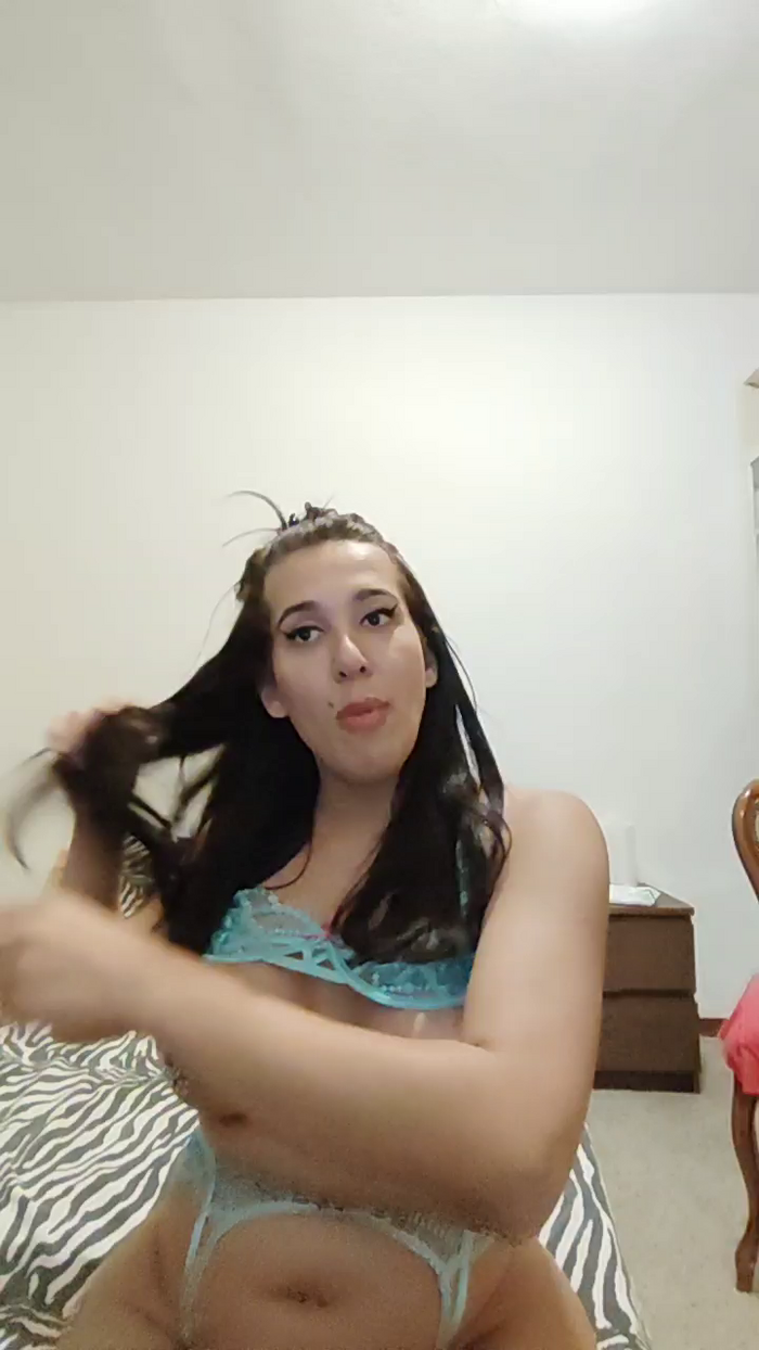 KamillaDelPenho