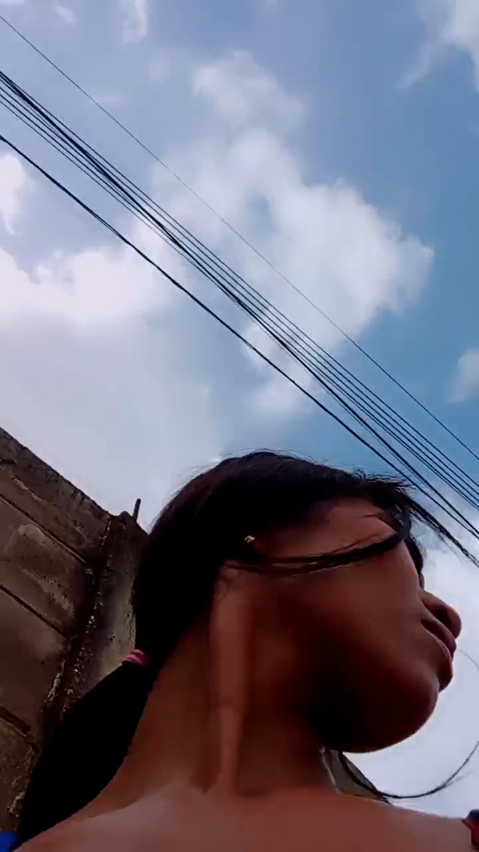 Scarlett_pee
