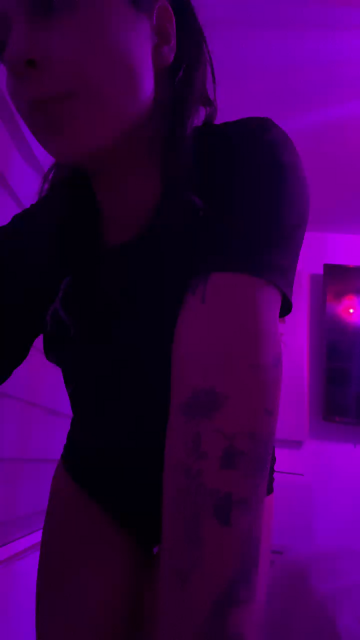 karenbrunette