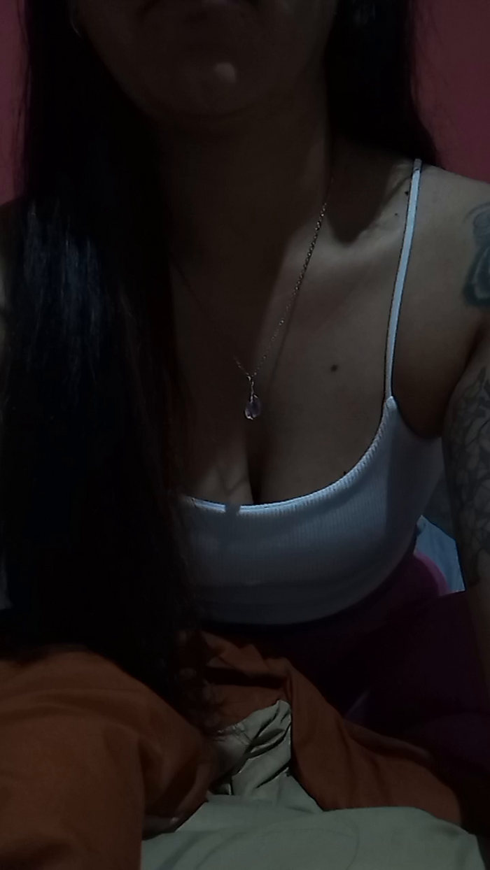 Ema96hot