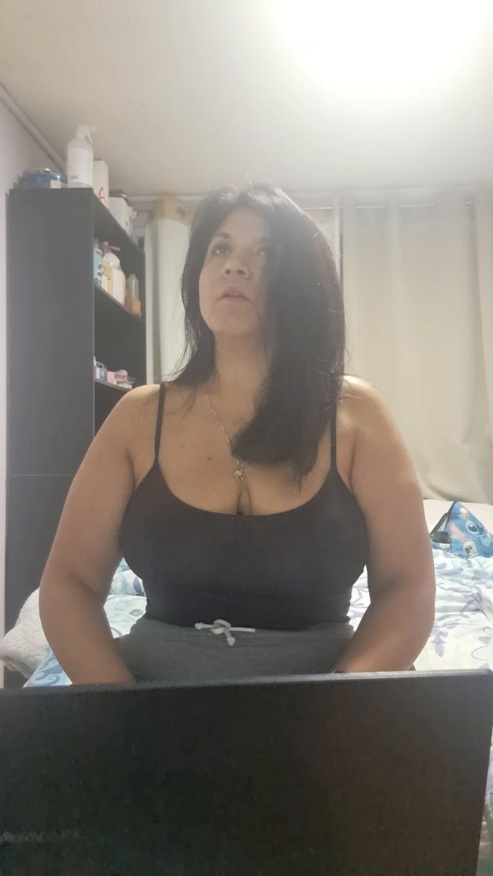 Yayita2209