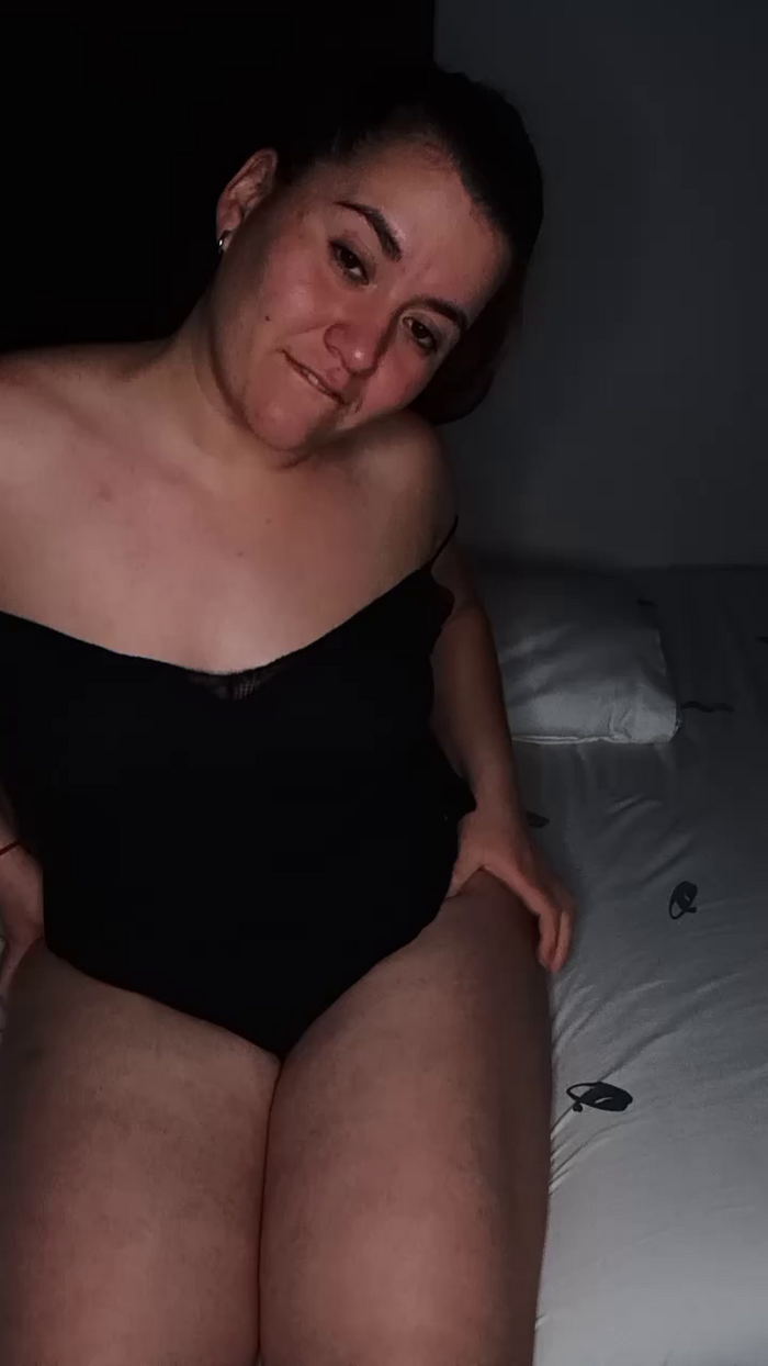lunara_hot