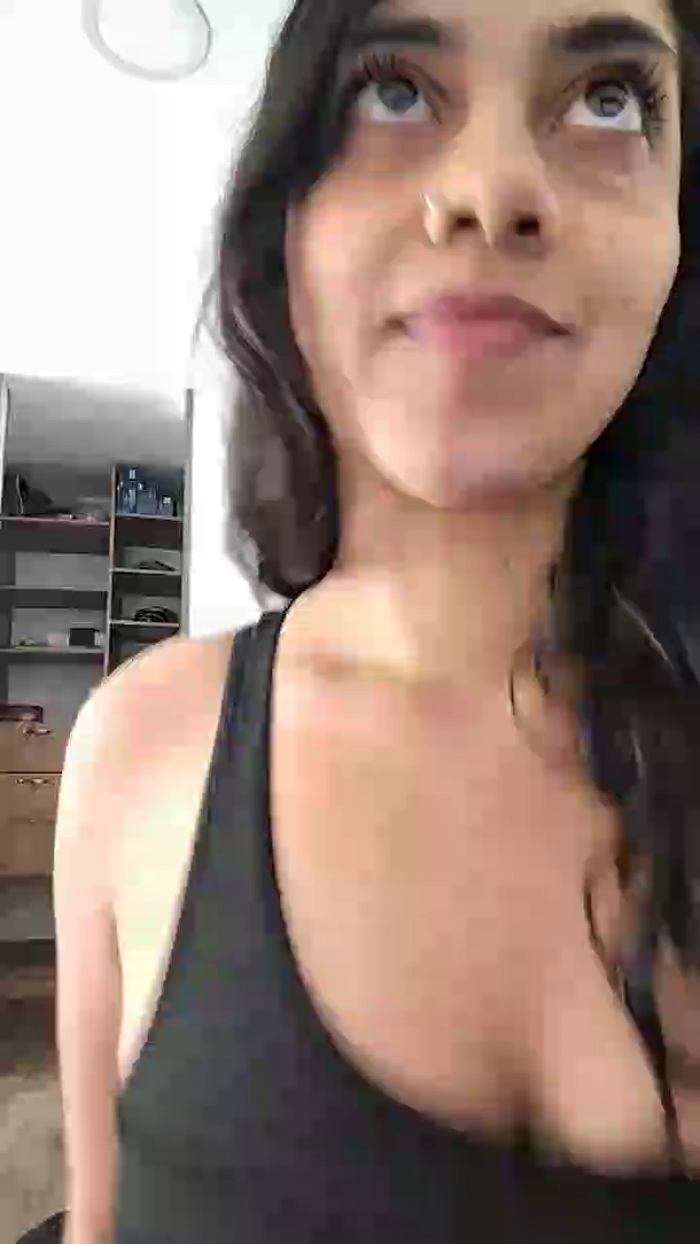 sweet_scarlett_