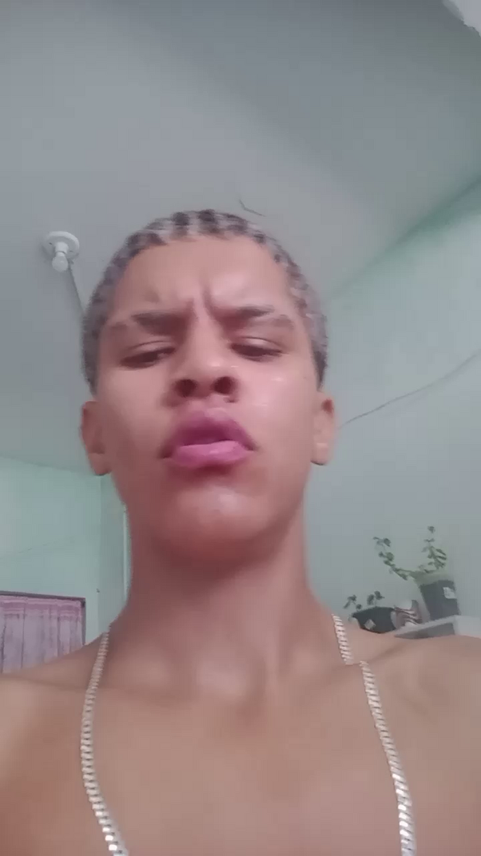 vikkmoura