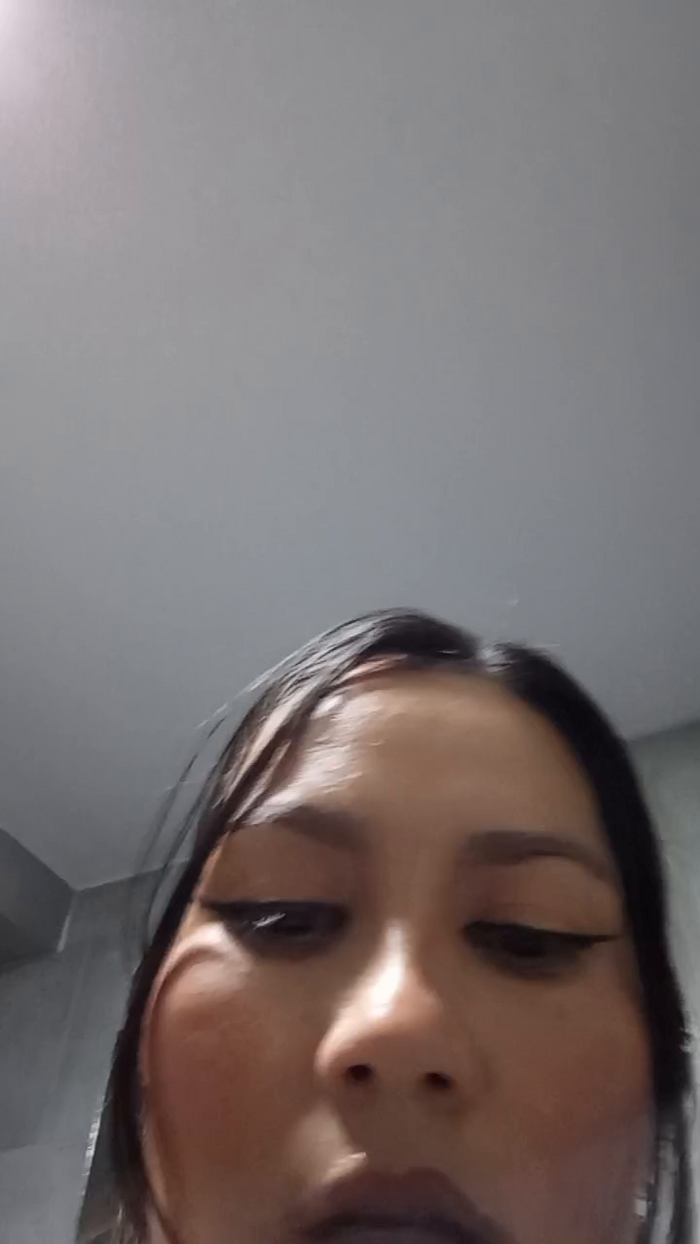 AvaWhiite