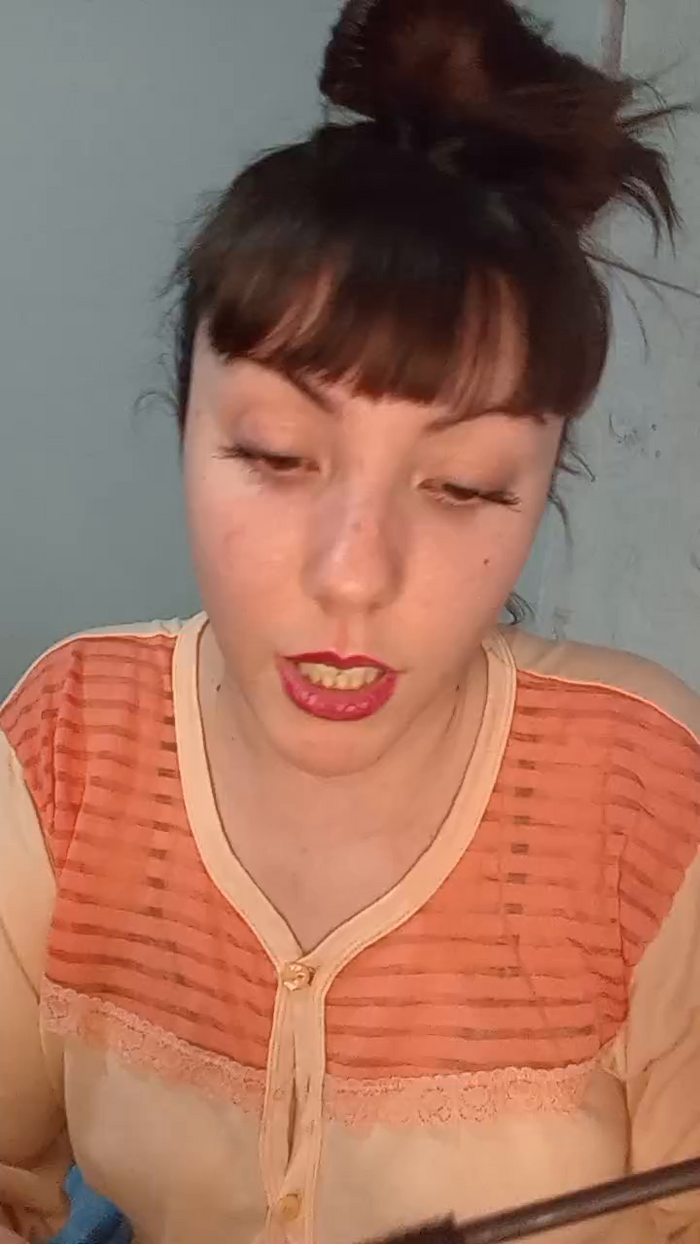 Lara_99_