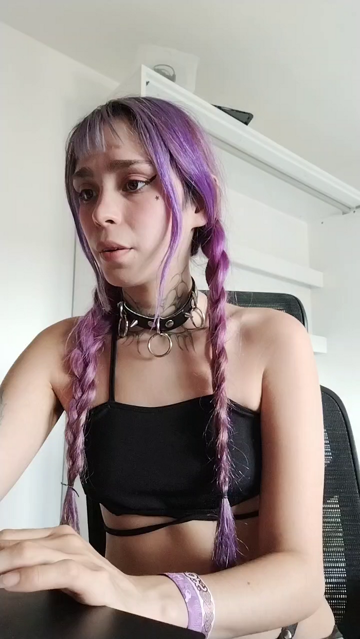 loleta_petite