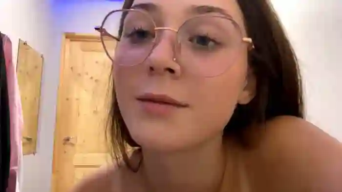 2025/08/16/cam4-adalinefontus-22-36-23