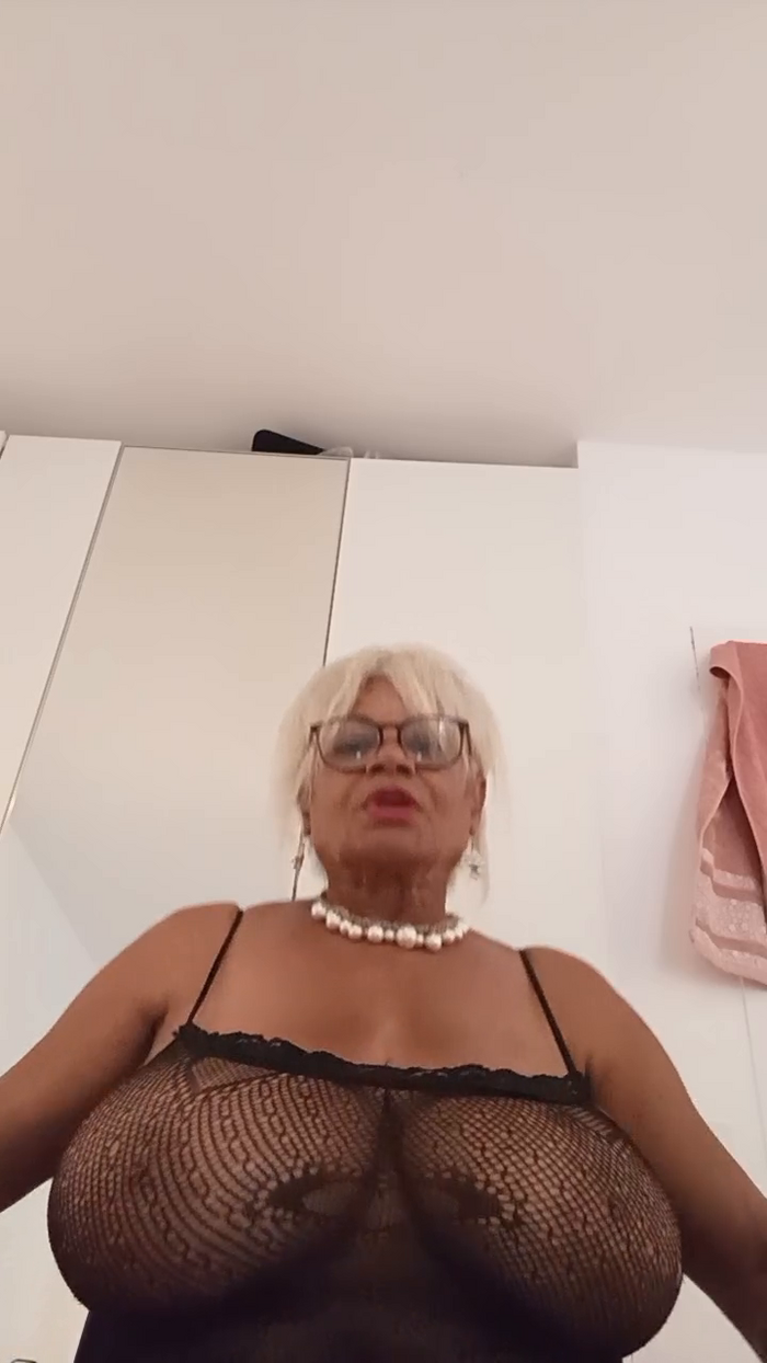 Tetona56