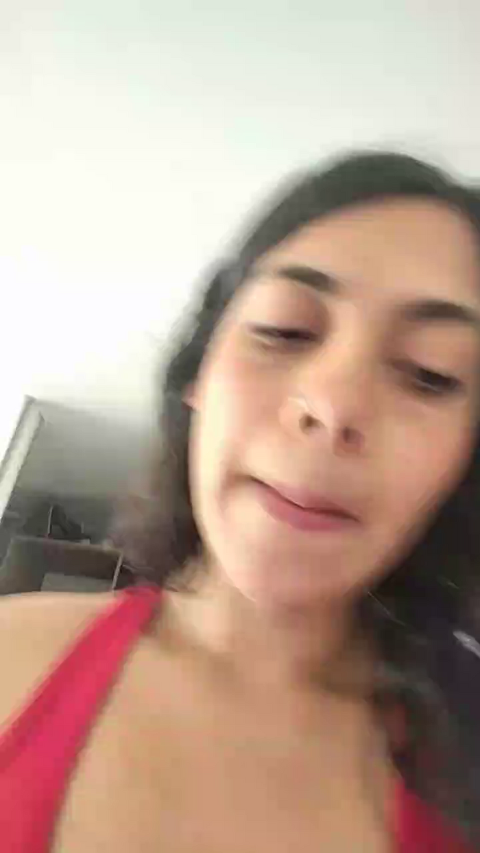 sweet_scarlett_